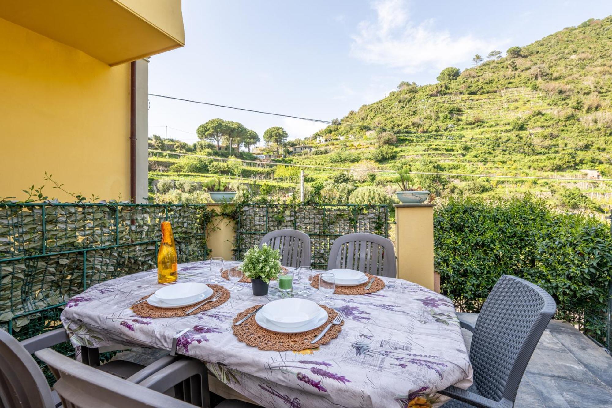 New Hanging Garden Corniglia Luaran gambar
