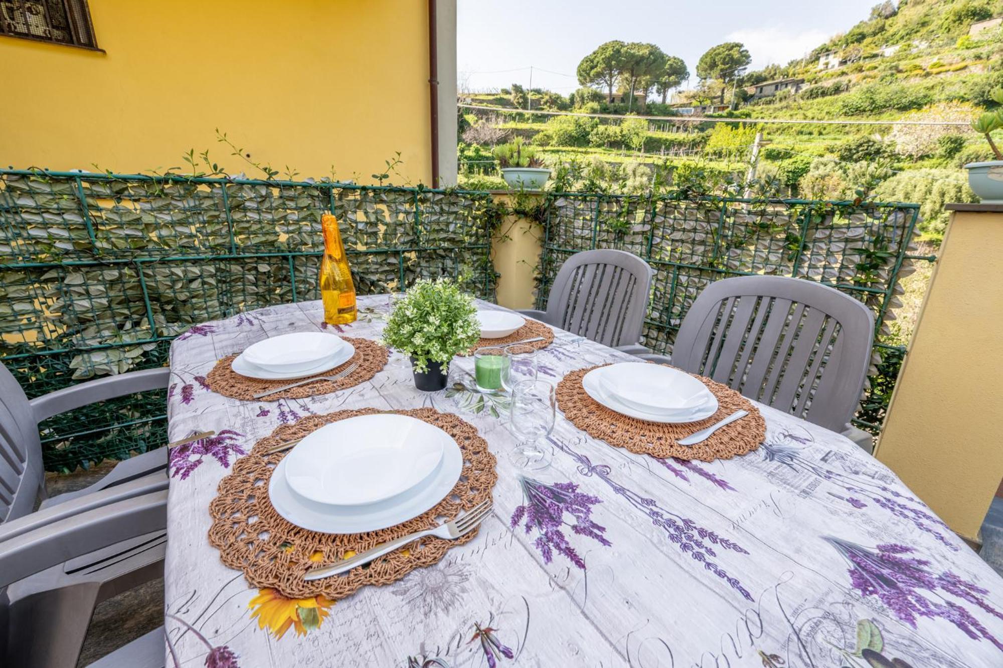 New Hanging Garden Corniglia Luaran gambar